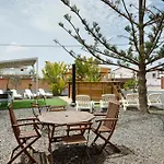 Abundia House * 칼레타데푸스테