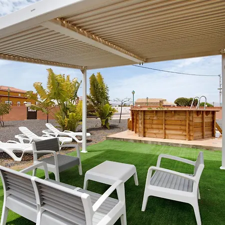 Villa Abundia House *